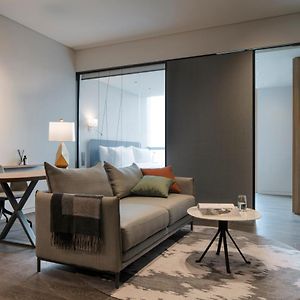 Habitat Deluxe Suite